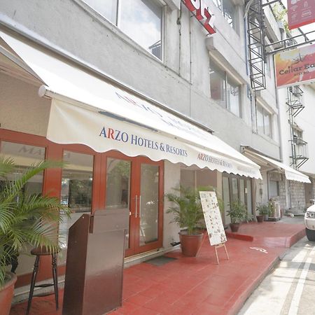 RedDoorz Premium at Arzo Hotel Manilla Buitenkant foto